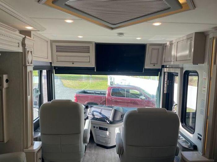 Used 2022 Newmar Dutch Star 4369