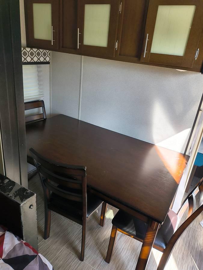 Used 2014 Prime Time Tracer Breeze Travel Trailer