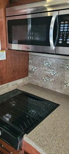 Used 2018 Fleetwood Flair LXE 30U