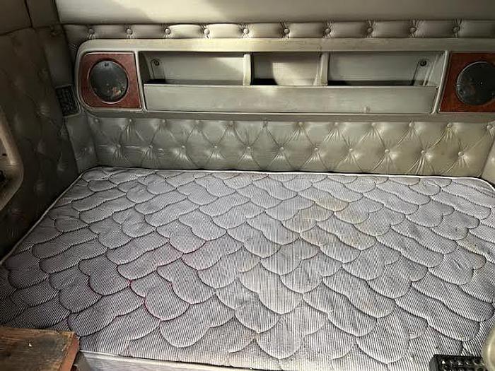 Used 2000 KENWORTH T2000