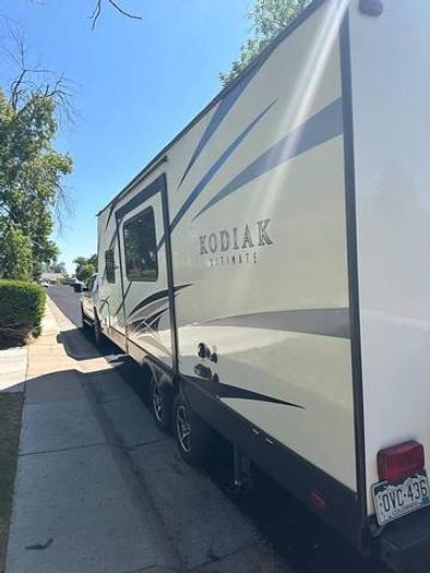 Used 2018 Dutchmen Kodiak Ultimate 240BHSL