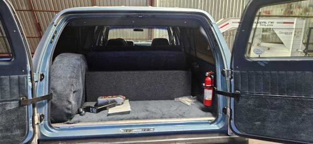 Used 1990 GMC Suburban