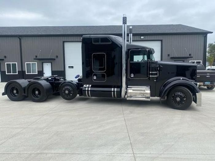 Used 1999 Kenworth W900L