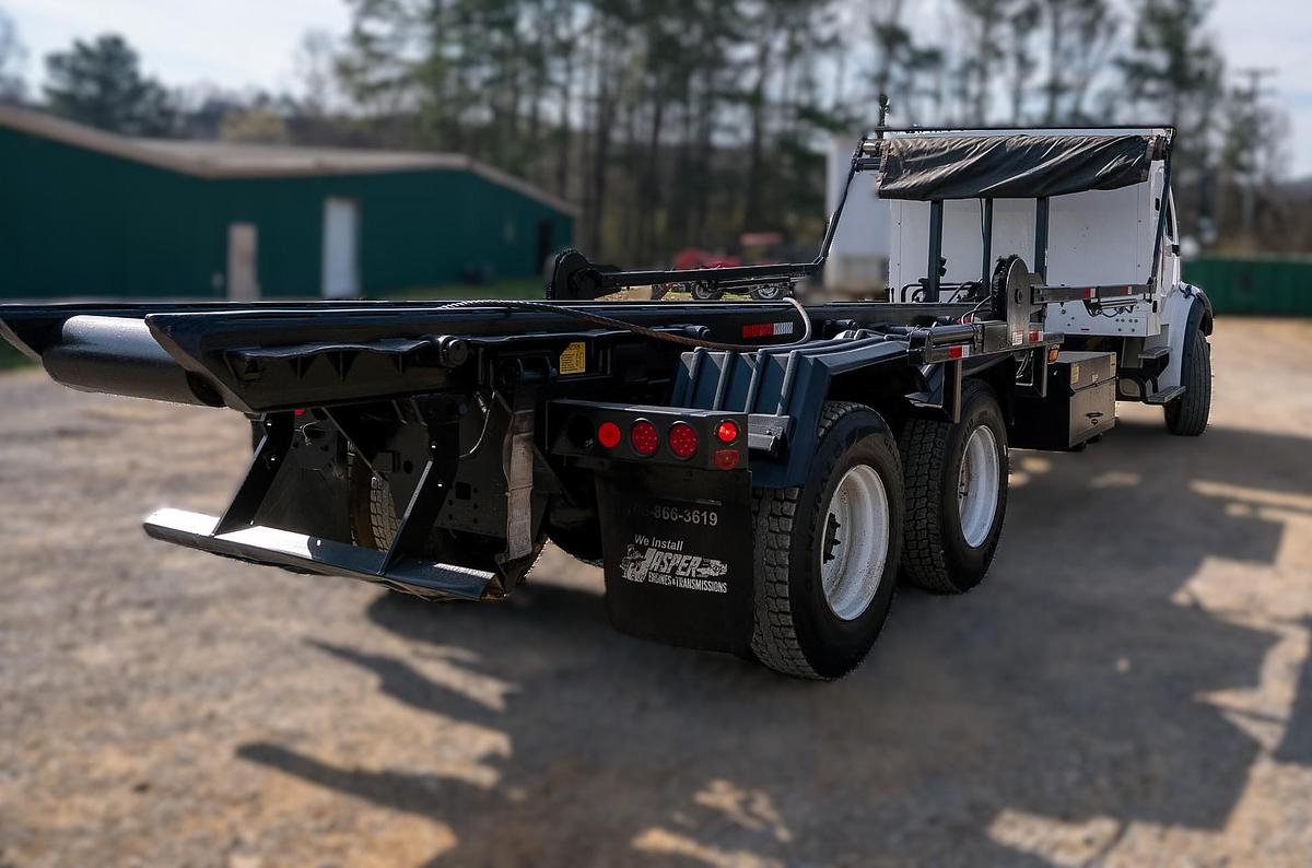 Used 2014 Freightliner Business Class M2 112