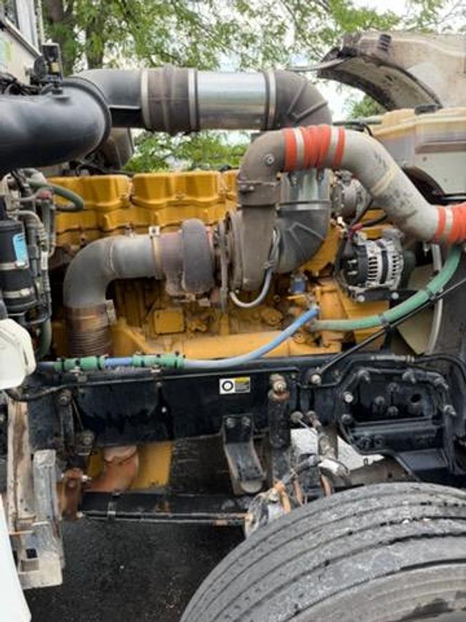 Used 2016 Peterbilt 367