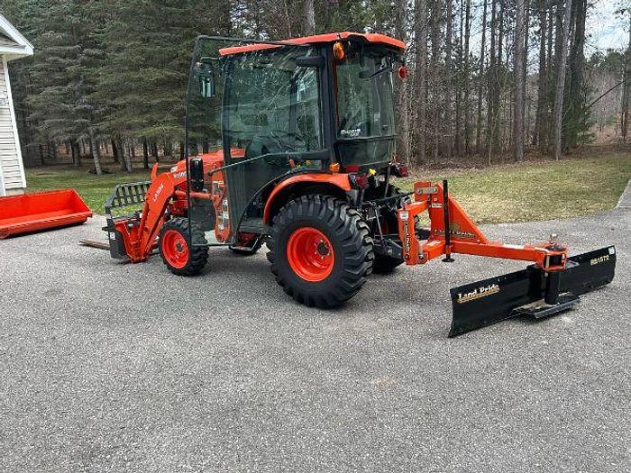 Used 2019 Kubota B3350 Compact Loader Tractor