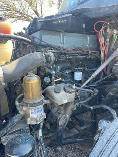 Used 2009 Freightliner Cascadia