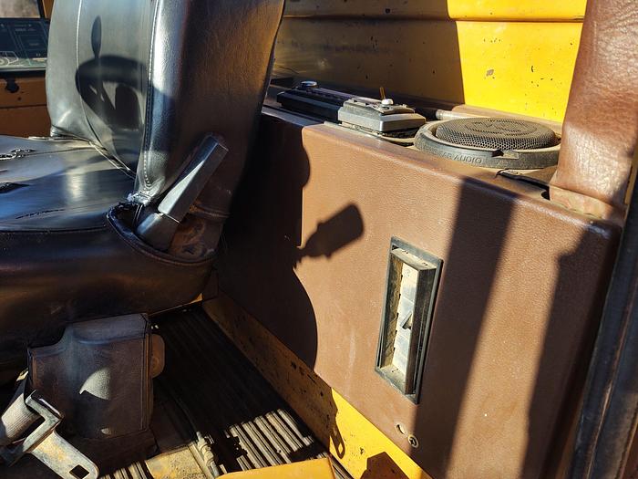 Used 1992 Case 621 Wheel Loader