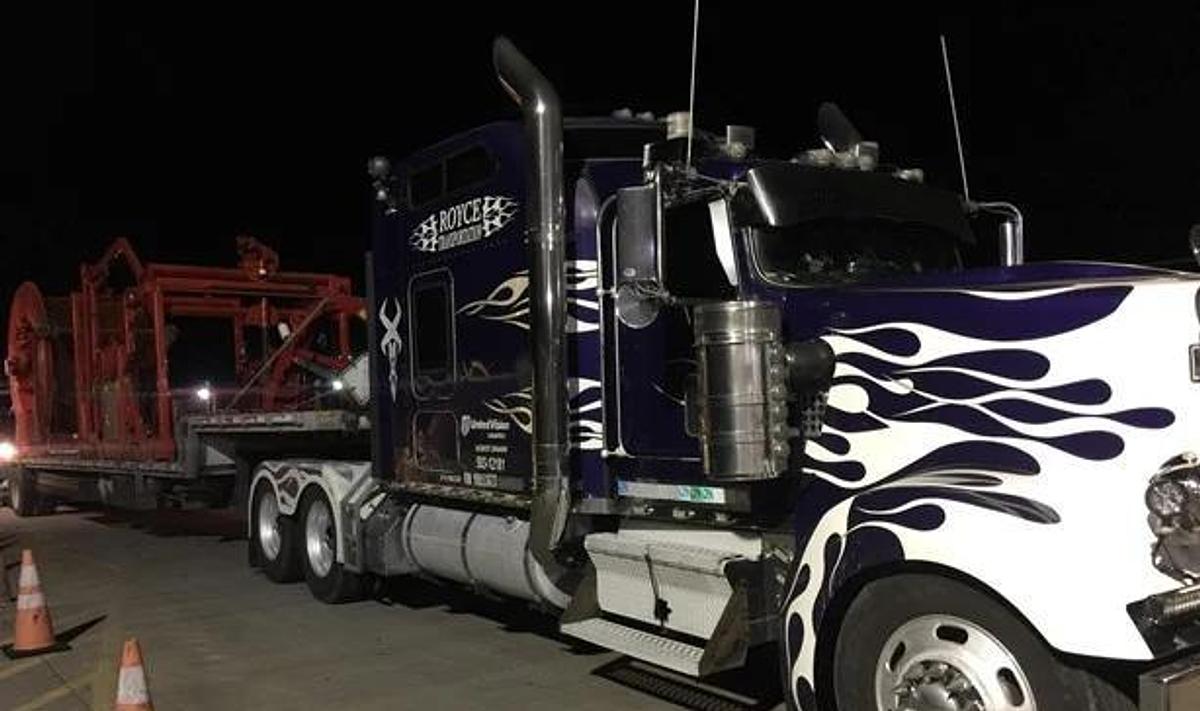 Used 2000 Kenworth W900L