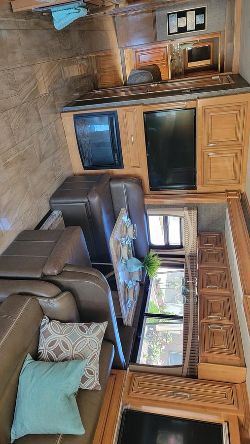 Used 2017 Thor Aria 3901 Class A Motorhome