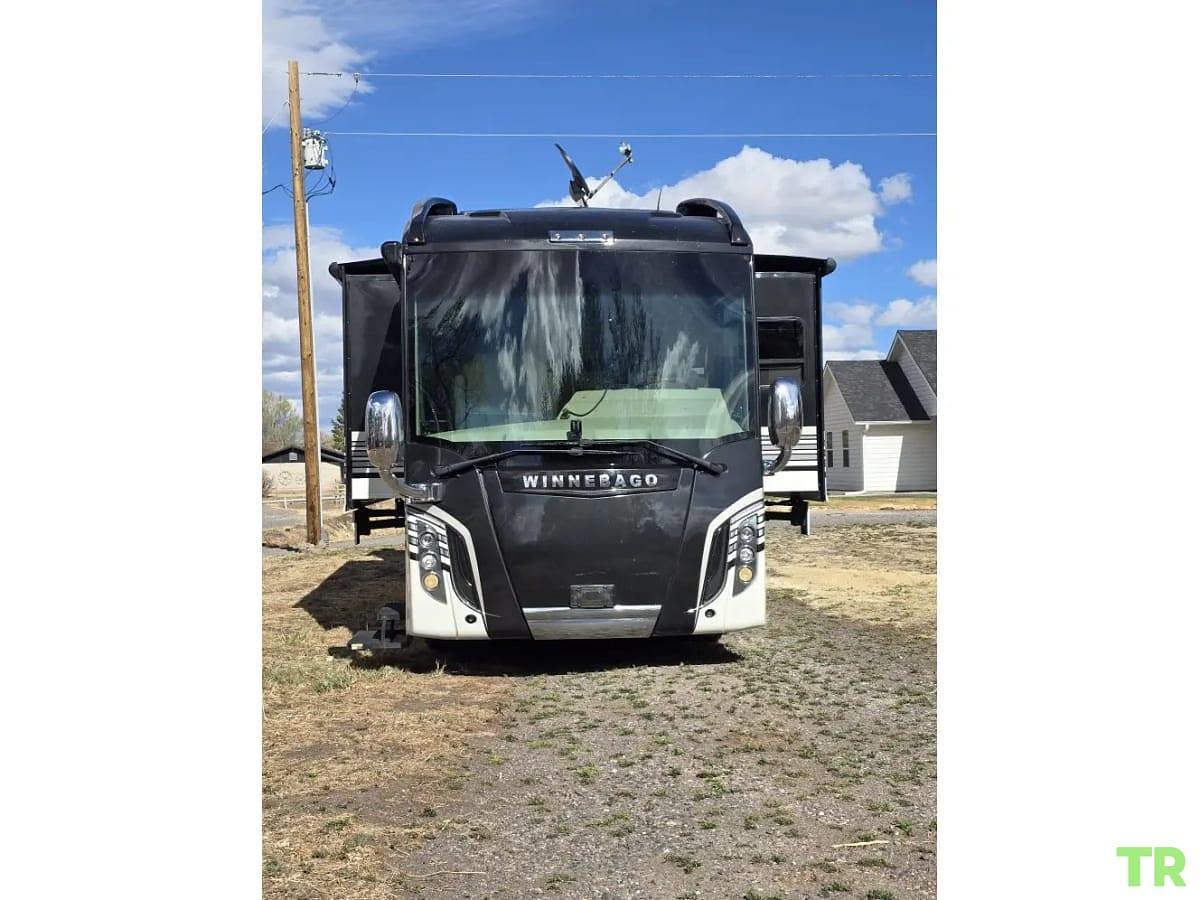 Used  2017 Winnebago Grand Tour 45RL