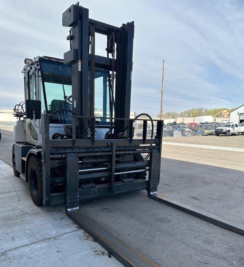 Used 2023 CROWN CG70S-7