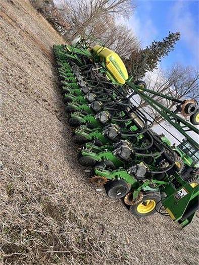 Used 2010 JOHN DEERE DB60