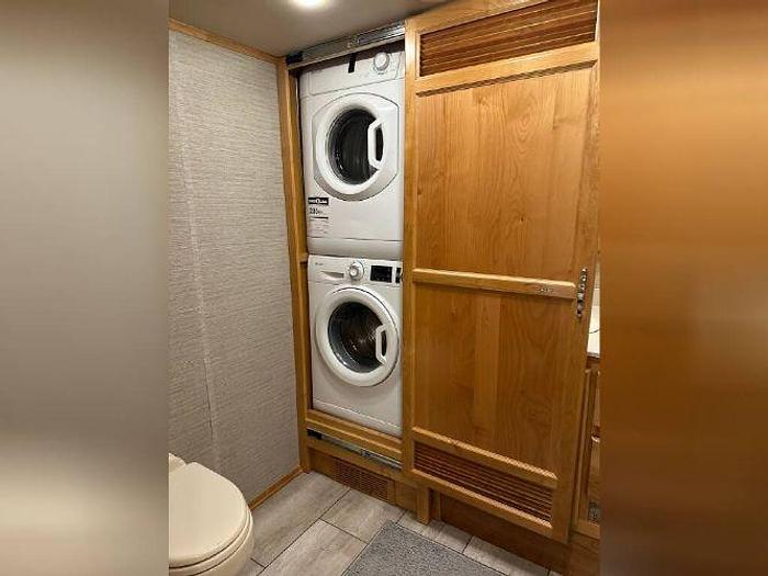 Used 2021 Tiffin Allegro Red 38LL