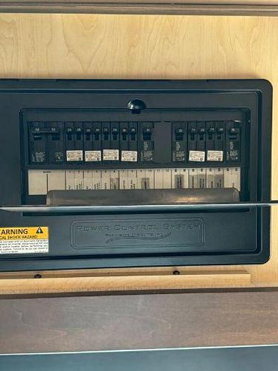 Used 2019 Newmar Ventana 3407