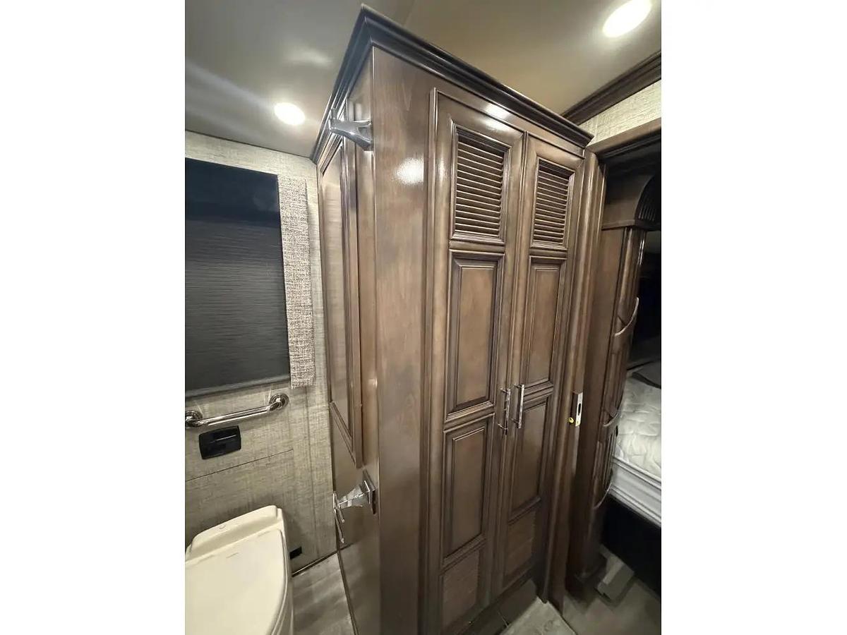 Used 2020 Newmar Mountain Aire 4569
