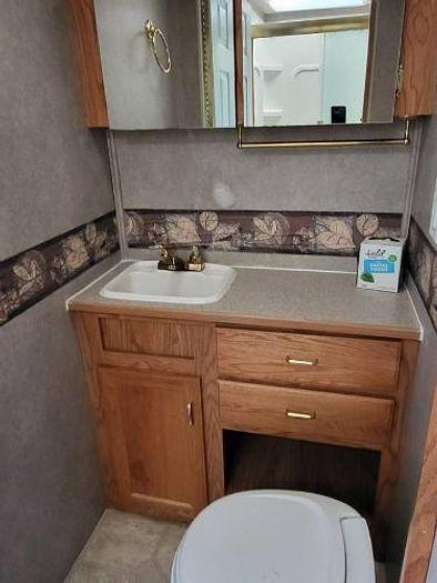 Used 2004 Jayco Greyhawk 27DS