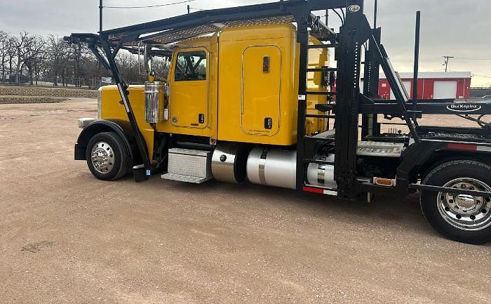 Used 2018 Peterbilt 389
