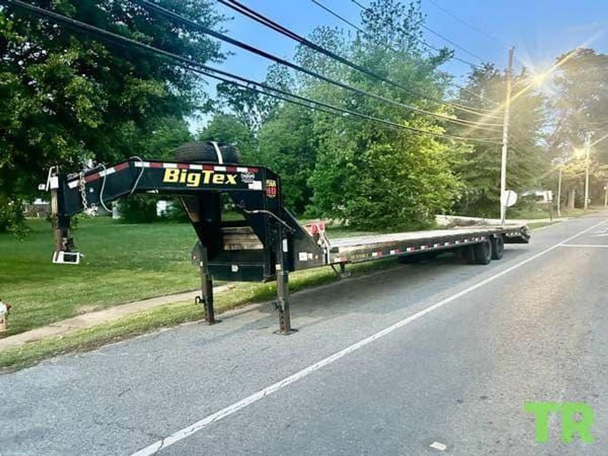 Used 2023 Big Tex 25GN-40D5A-MRBK Gooseneck Equipment Trailer