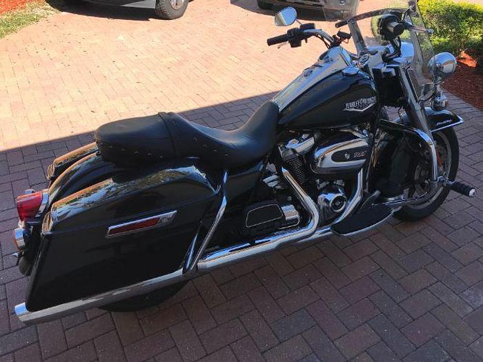 Used 2018 Harley Davidson Road King