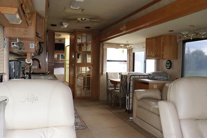 Used 2005 Alfa See Ya 40FD