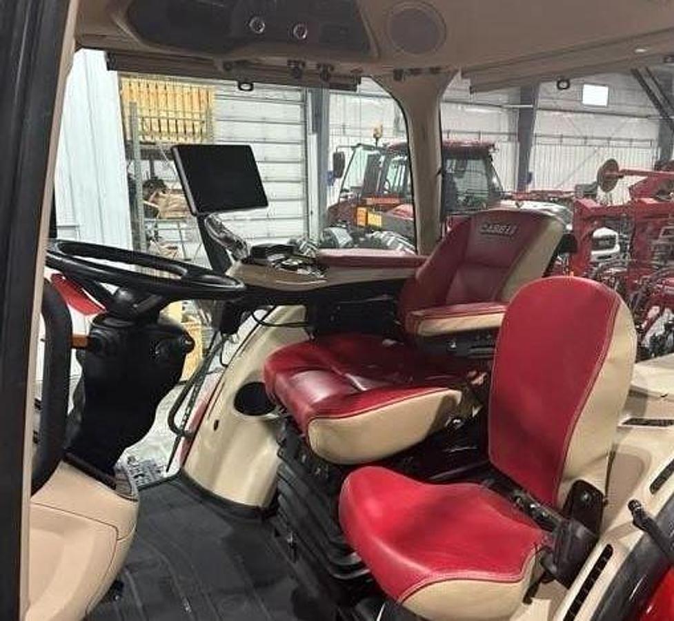 Used 2023 Case IH MAGNUM 400 AFS CONNECT