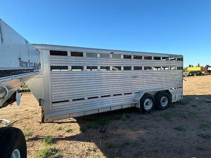 Used 1992 Featherlite Gooseneck Horse Stock Trailer