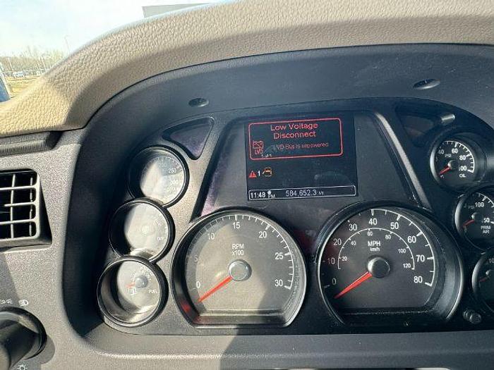 Used 2019 Peterbilt 579