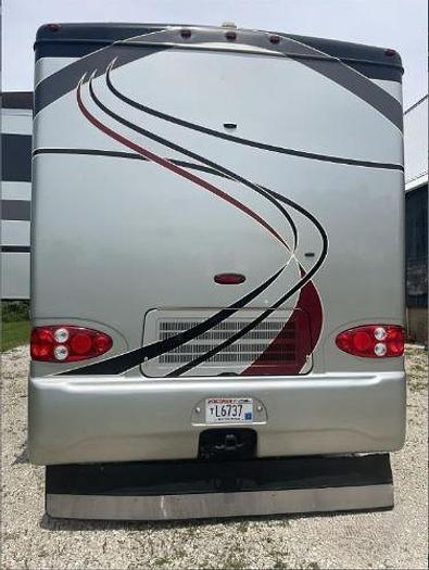 Used 2004 Country Coach Intrigue Montage