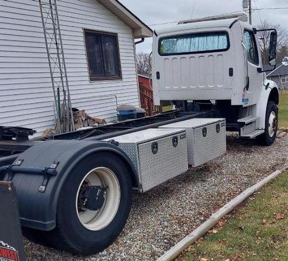 Used 2018 Freightliner Business Class M2106