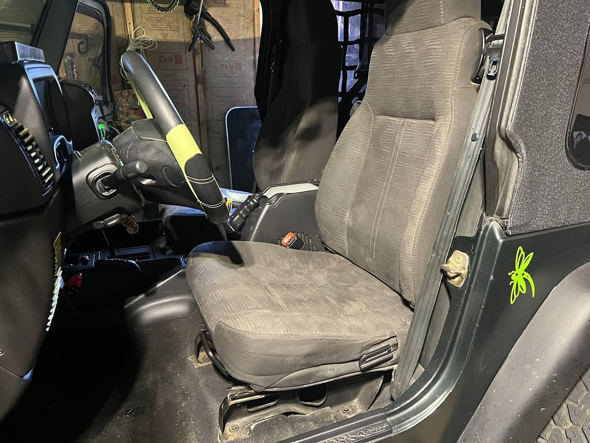 Used 2004 Jeep Wrangler 4X4