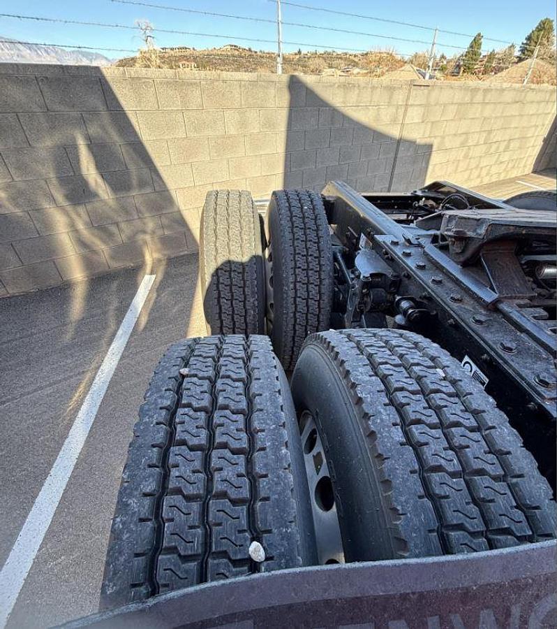 Used 2020 Kenworth T680