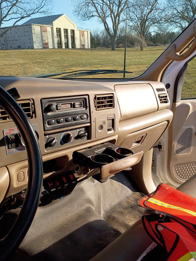 Used 2002 Ford F450 Recover Truck with Boom