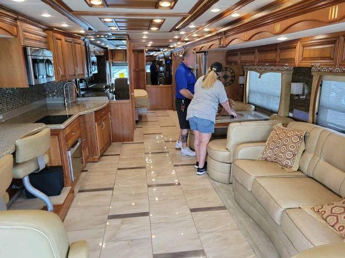 Used 2014 Newmar Mountain Aire 4369