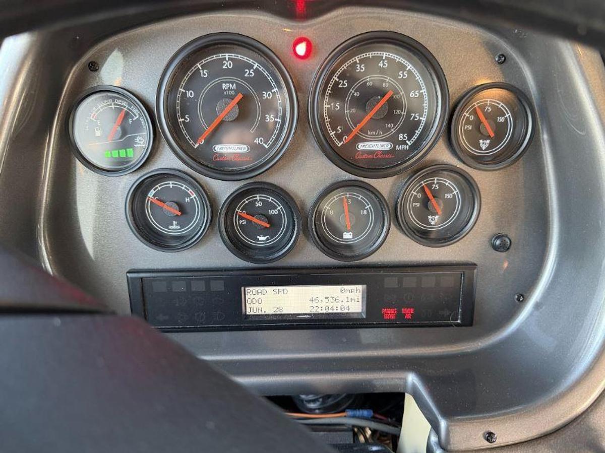 Used 2016 Tiffin Allegro Red 37PA