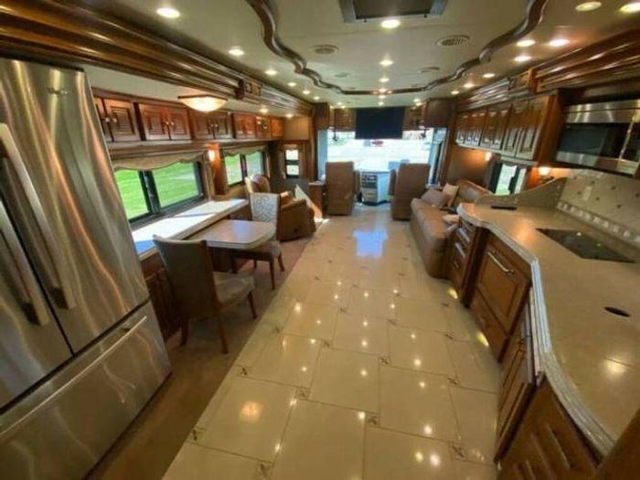 Used 2013 Tiffin Allegro Bus 43QGP