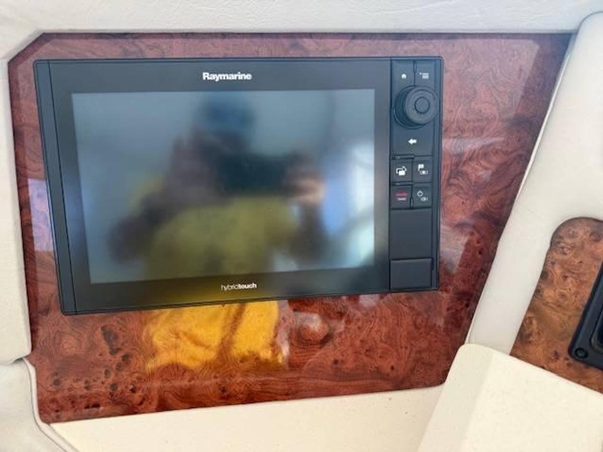 Used 1994 Sea Ray 370 Sundancer Powerboat