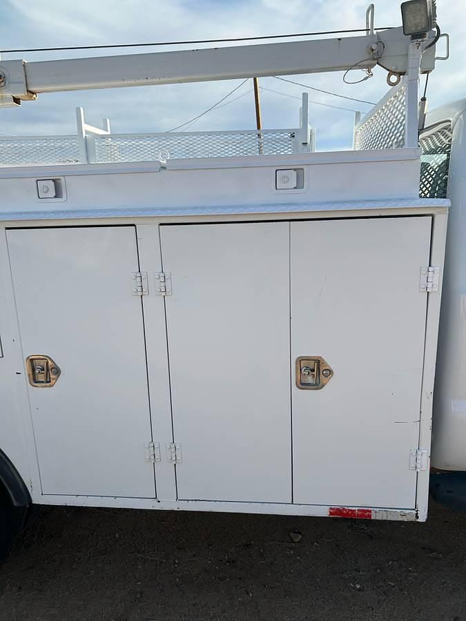 Used 2015 Ford F-550 4WD Service Truck