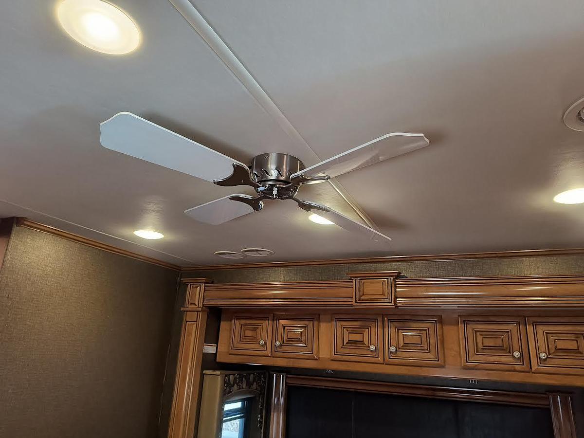 Used 2015 Thor Motor Coach Tuscany 45AT Class A Motorhome