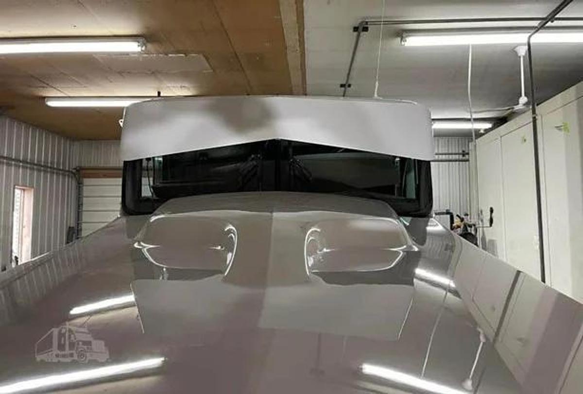 Used 2003 Kenworth W900L