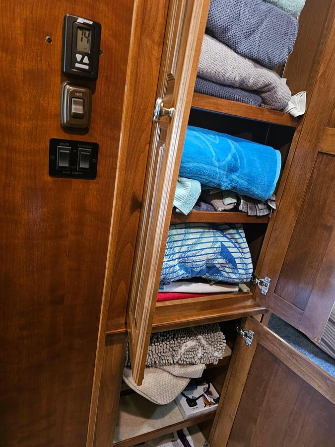 Used 2013 Tiffin Motorhomes Phaeton 40QKH