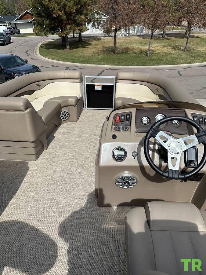 Used 2020 Bennington 21SSBX