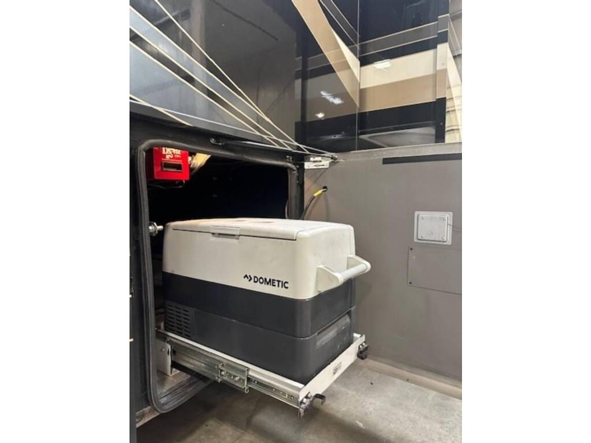 Used 2010 Entegra Cornerstone 45RB