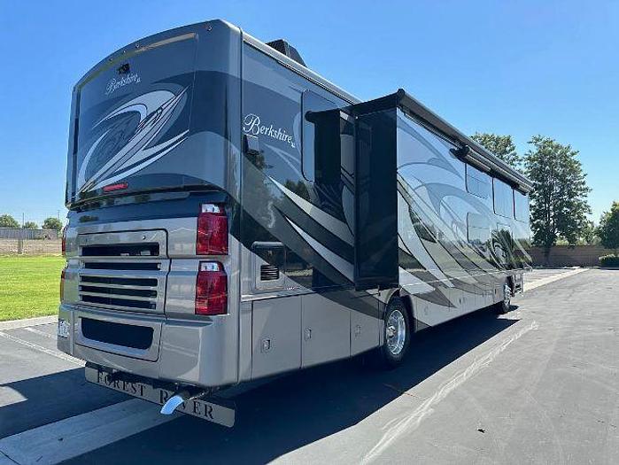 Used 2019 Forest River Berkshire XL 40C
