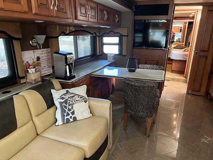 Used 2013 Fleetwood DISCOVERY 36J