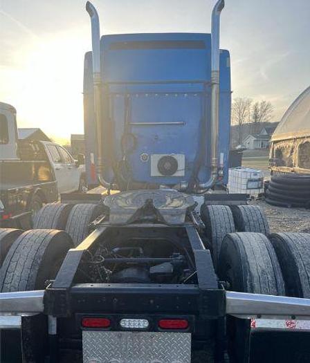 Used 1997 INTERNATIONAL 9300