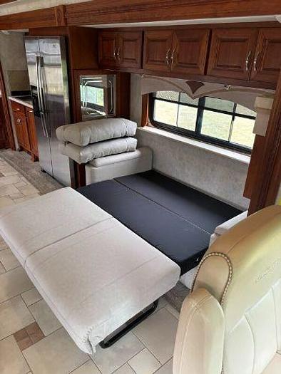 Used 2010 American Coach American Traditions 45Y