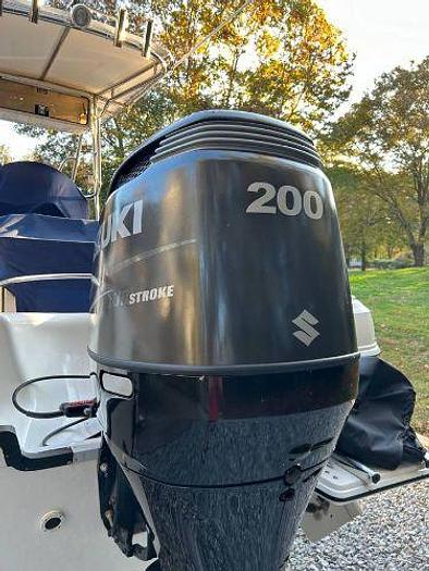 Used 2003 Campion Explorer 602 Center Console