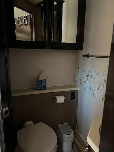 Used 2016 Thor Chateau 35SF