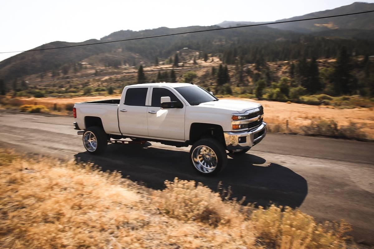 Used 2015 Chevrolet Duramax 4x4 Z71